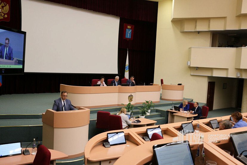 В Саратовской области семьи с тремя детьми смогут получить деньги вместо земельного участка.